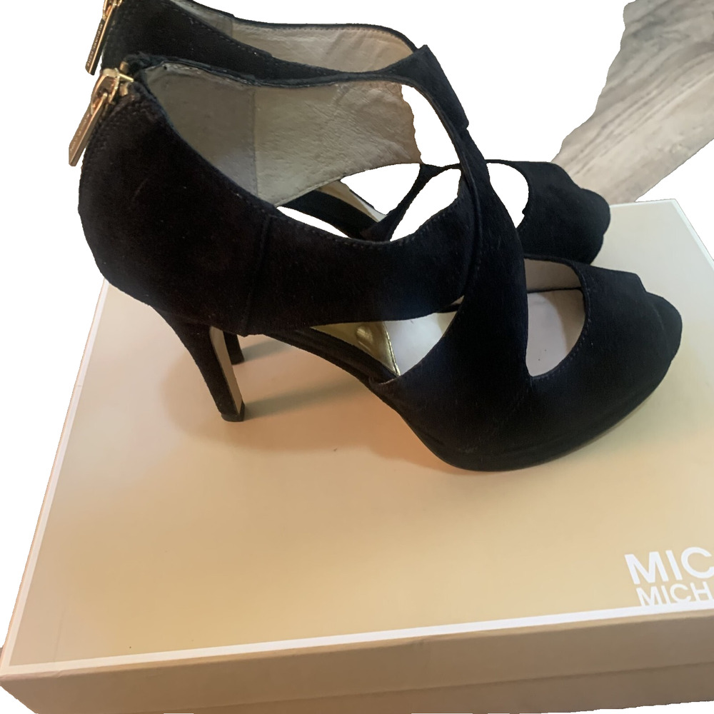MICHAEL KORS ELENA CROSS STRAP BLACK SUEDE HEELS 8.5M- EUC -WORN ONCE! - Picture 7 of 14